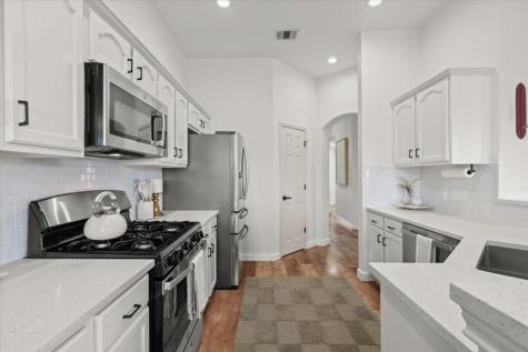 135 Langely Kyle TX 78640