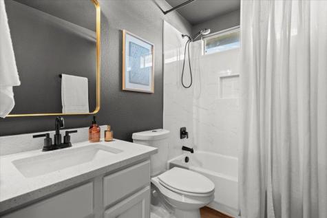 135 Langely Kyle TX 78640