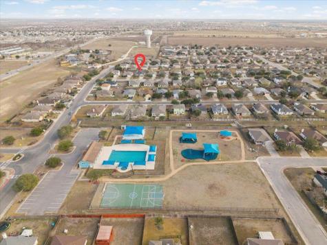 135 Langely Kyle TX 78640