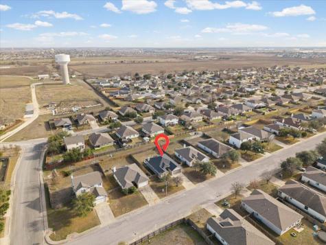135 Langely Kyle TX 78640