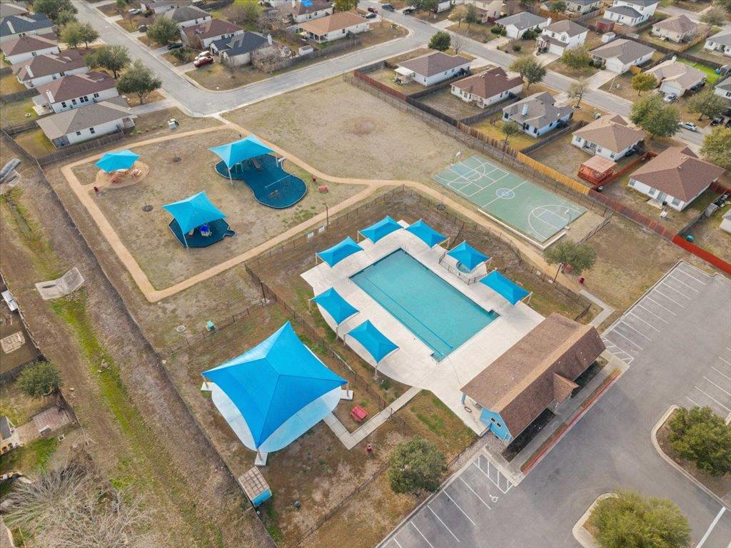 135 Langely Kyle TX 78640