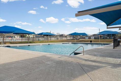 135 Langely Kyle TX 78640