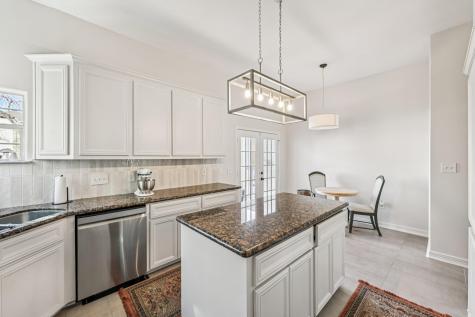 5736 Petty Street Houston TX 77007