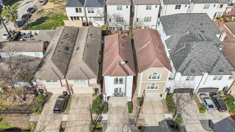 5736 Petty Street Houston TX 77007