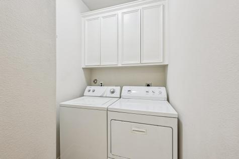 5736 Petty Street Houston TX 77007