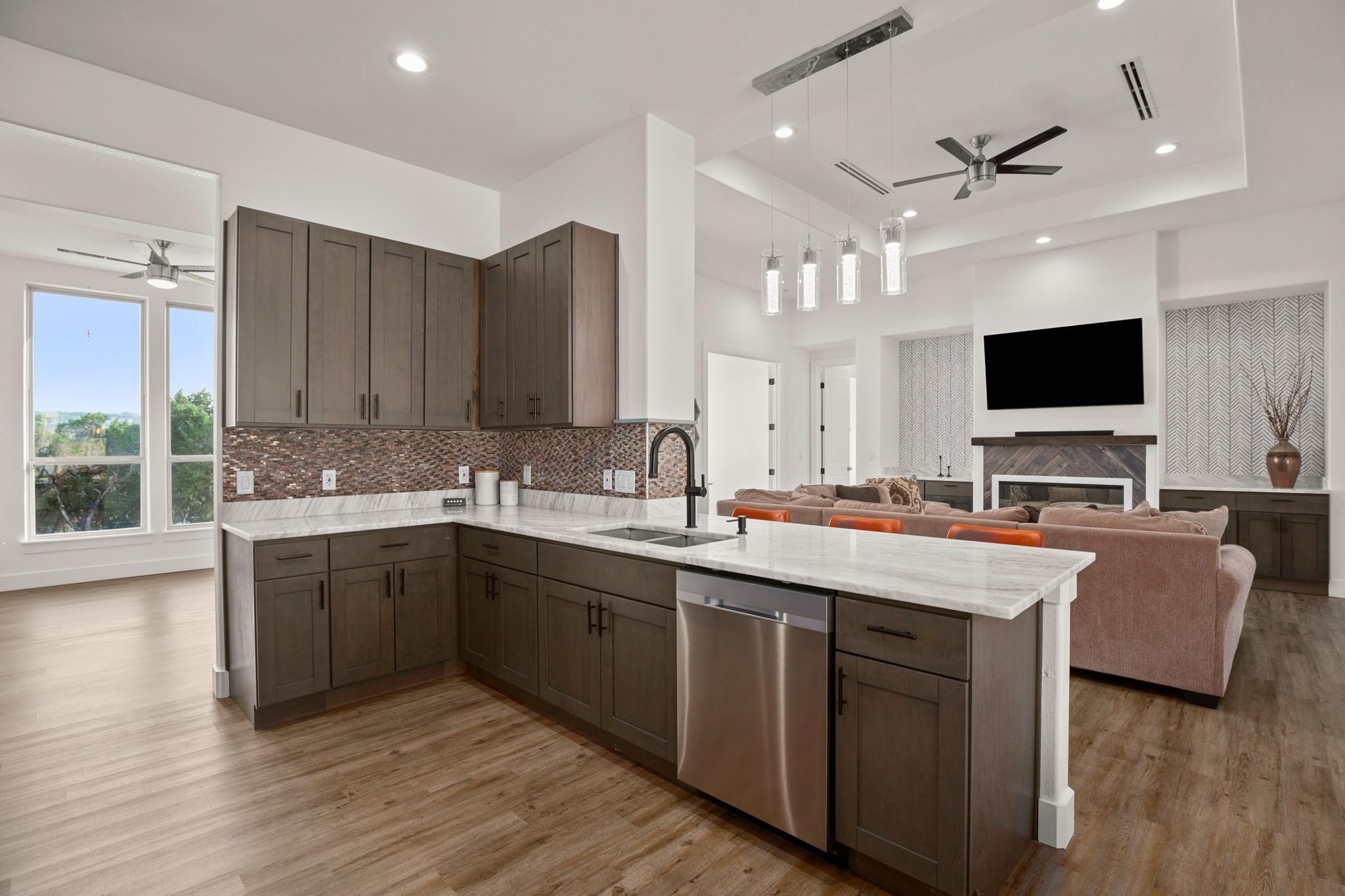 4216 Hillside Drive Lago Vista TX 78645