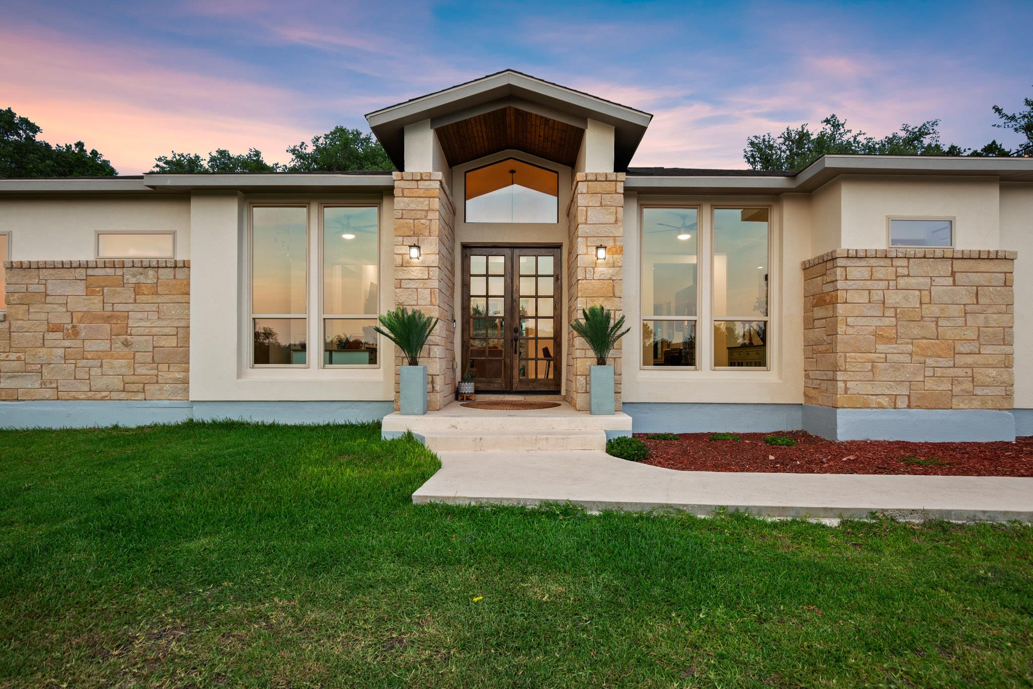 4216 Hillside Drive Lago Vista TX 78645