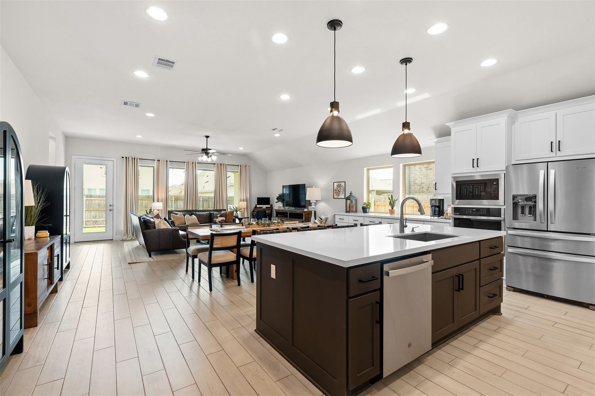 512 Monrovia Court Liberty Hill TX 78642