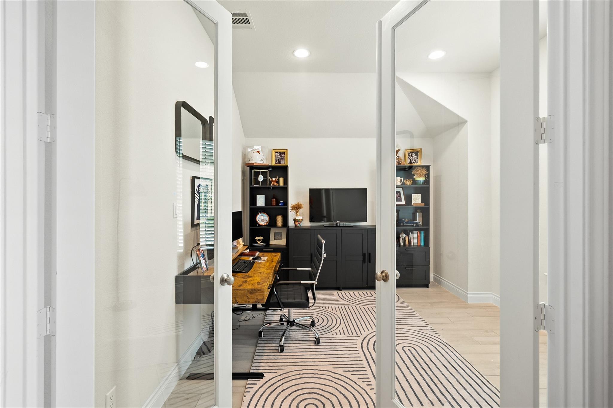 512 Monrovia Court Liberty Hill TX 78642