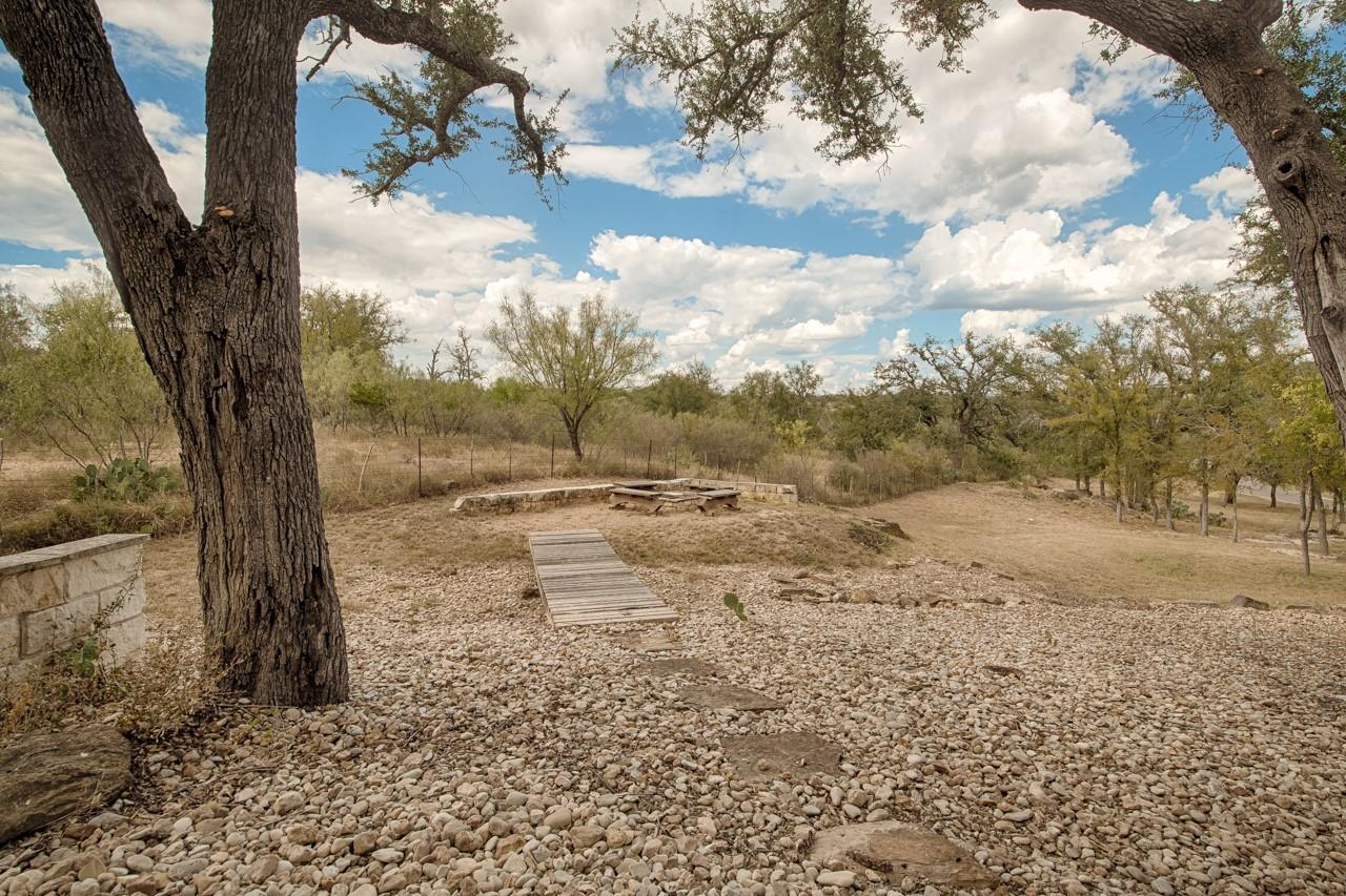 348 Chimney Cove Drive Marble Falls TX 78654