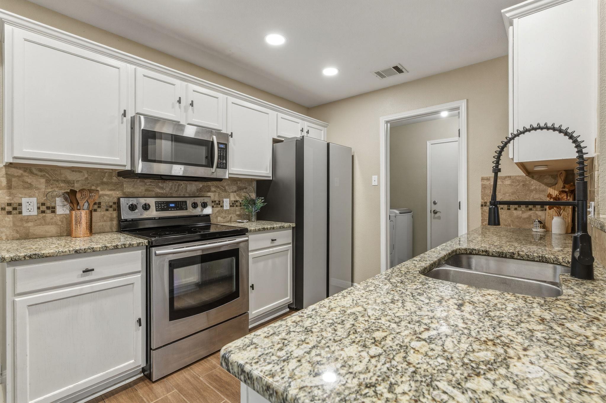 1888 Wallin Loop Round Rock TX 78664