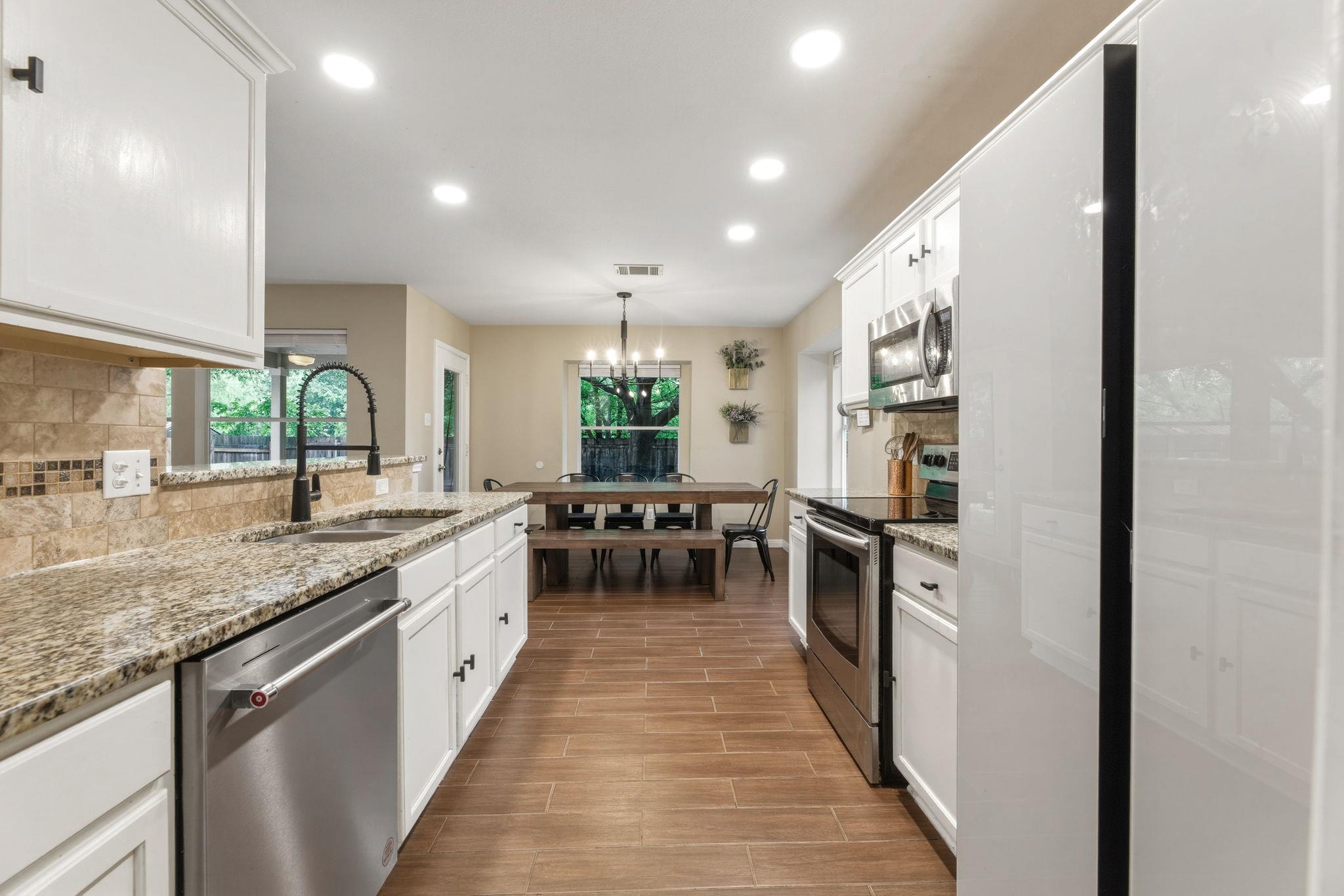 1888 Wallin Loop Round Rock TX 78664