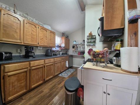 911 Brazos Street Lockhart TX 78644