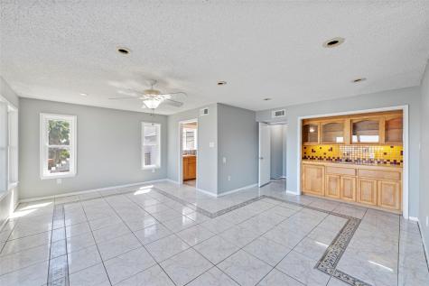 14322 Playa Del Rey Corpus Christi TX 78418