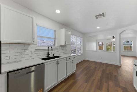 3817 Haleys Way Round Rock TX 78665