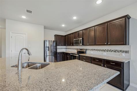 405 Farm Creek Drive Hutto TX 78634