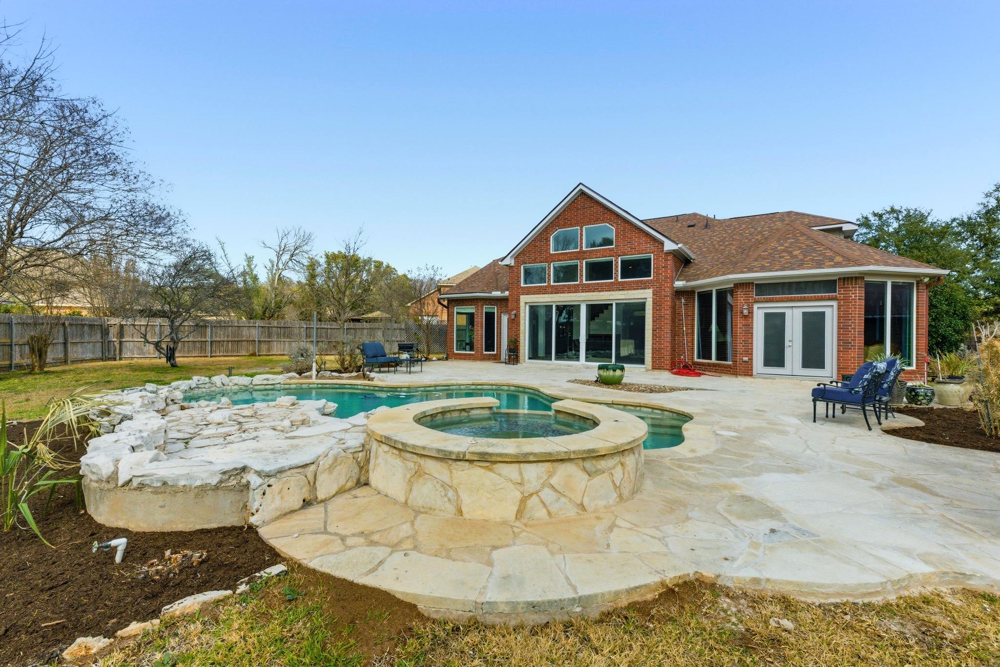 5705 Ballenton Court Austin TX 78739