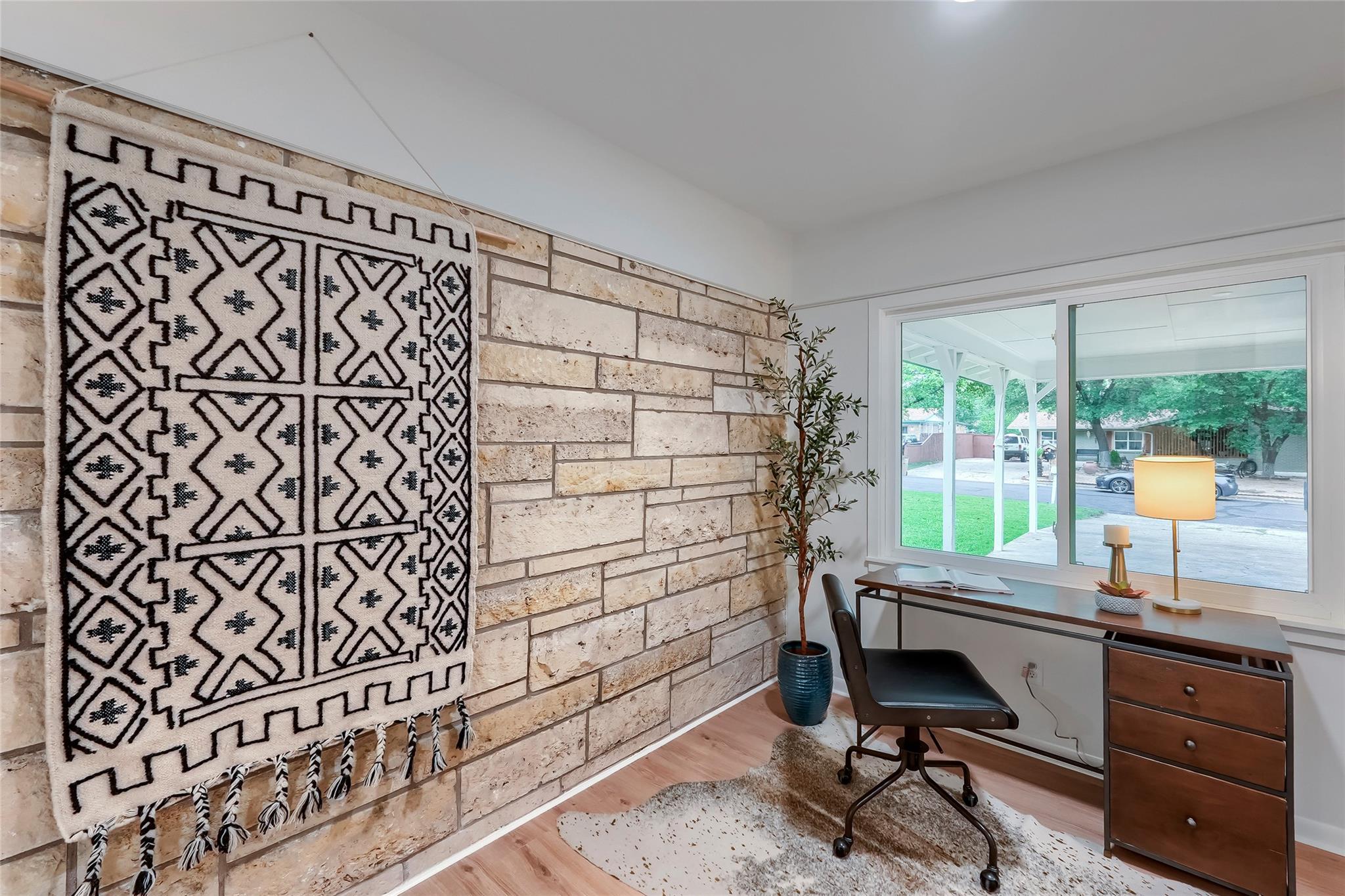 5907 Eureka Drive Austin TX 78745
