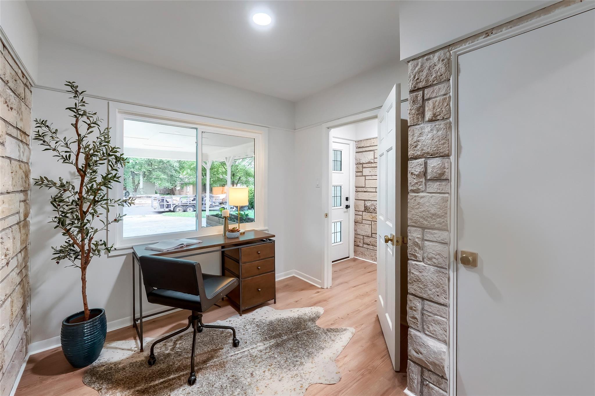 5907 Eureka Drive Austin TX 78745