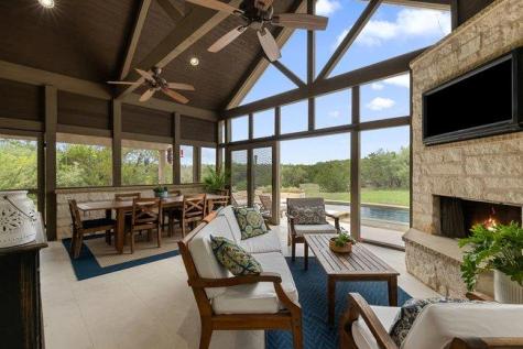 8400 Blazyk Drive Austin TX 78737