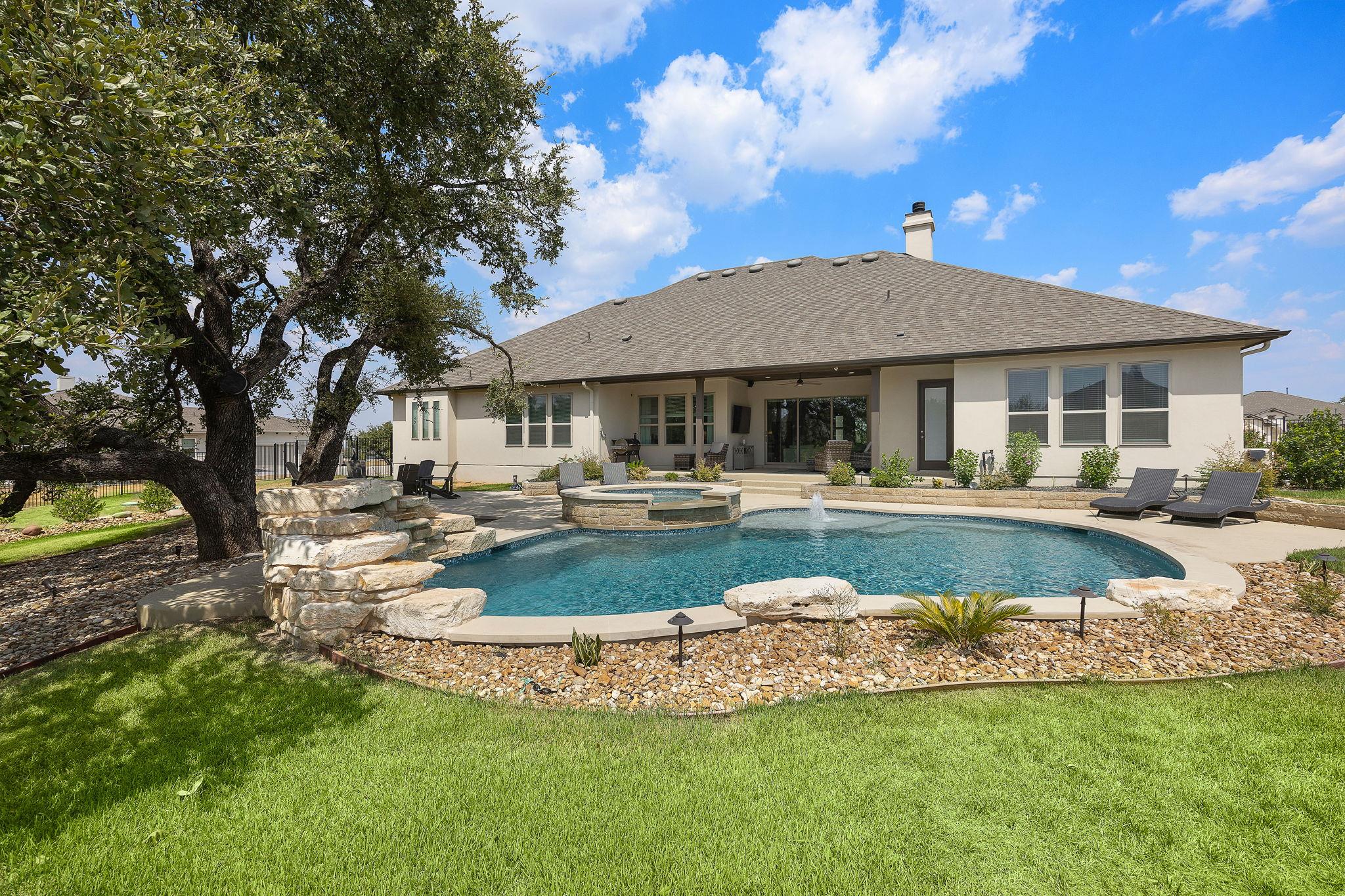 109 Houston Loop Liberty Hill TX 78642