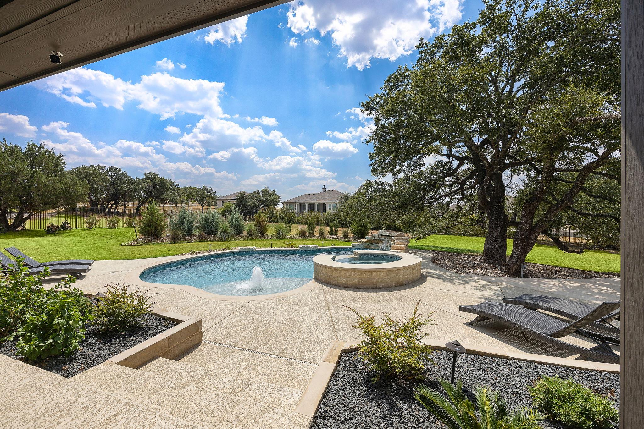 109 Houston Loop Liberty Hill TX 78642