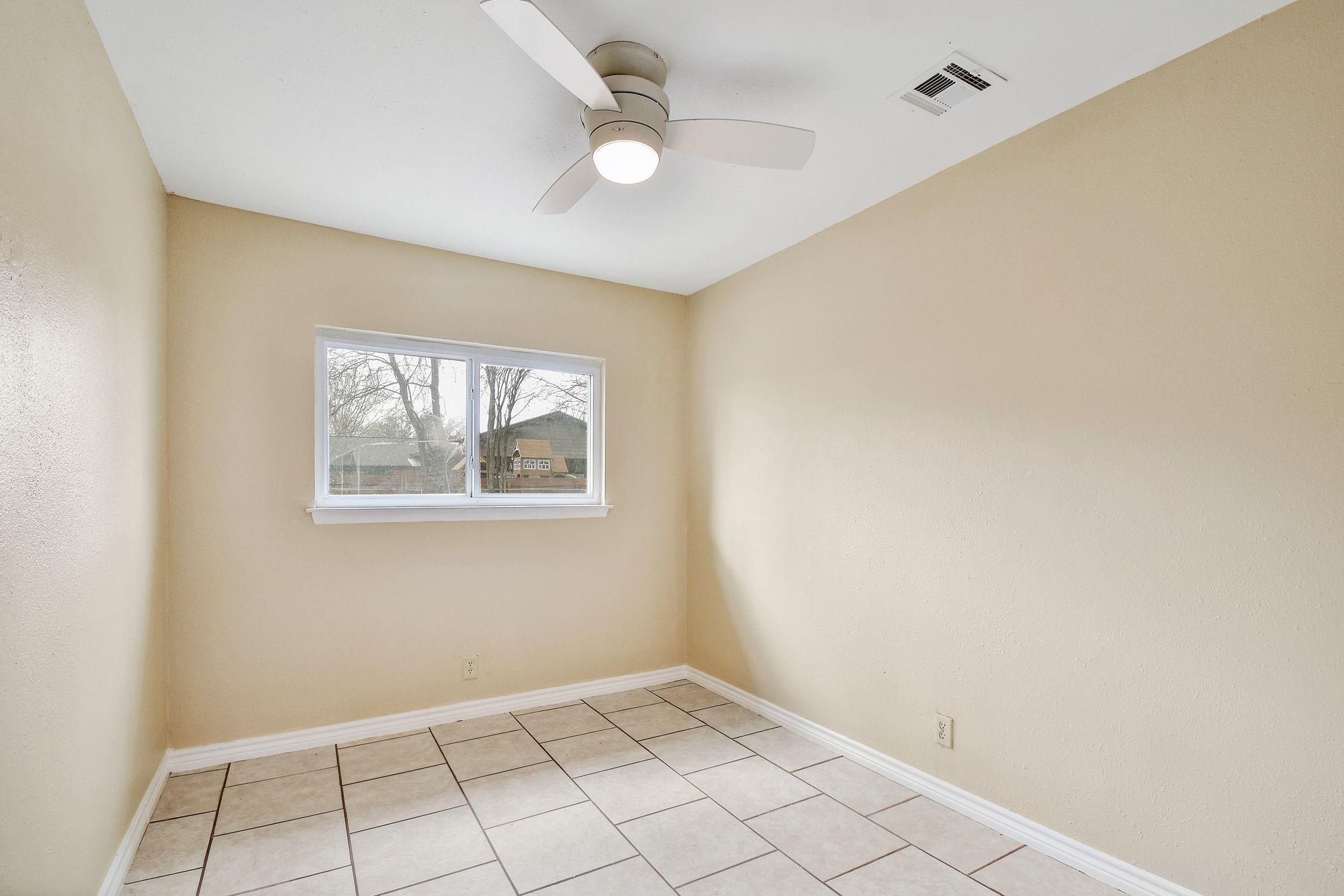 6826 Laguna Norte San Antonio TX 78239