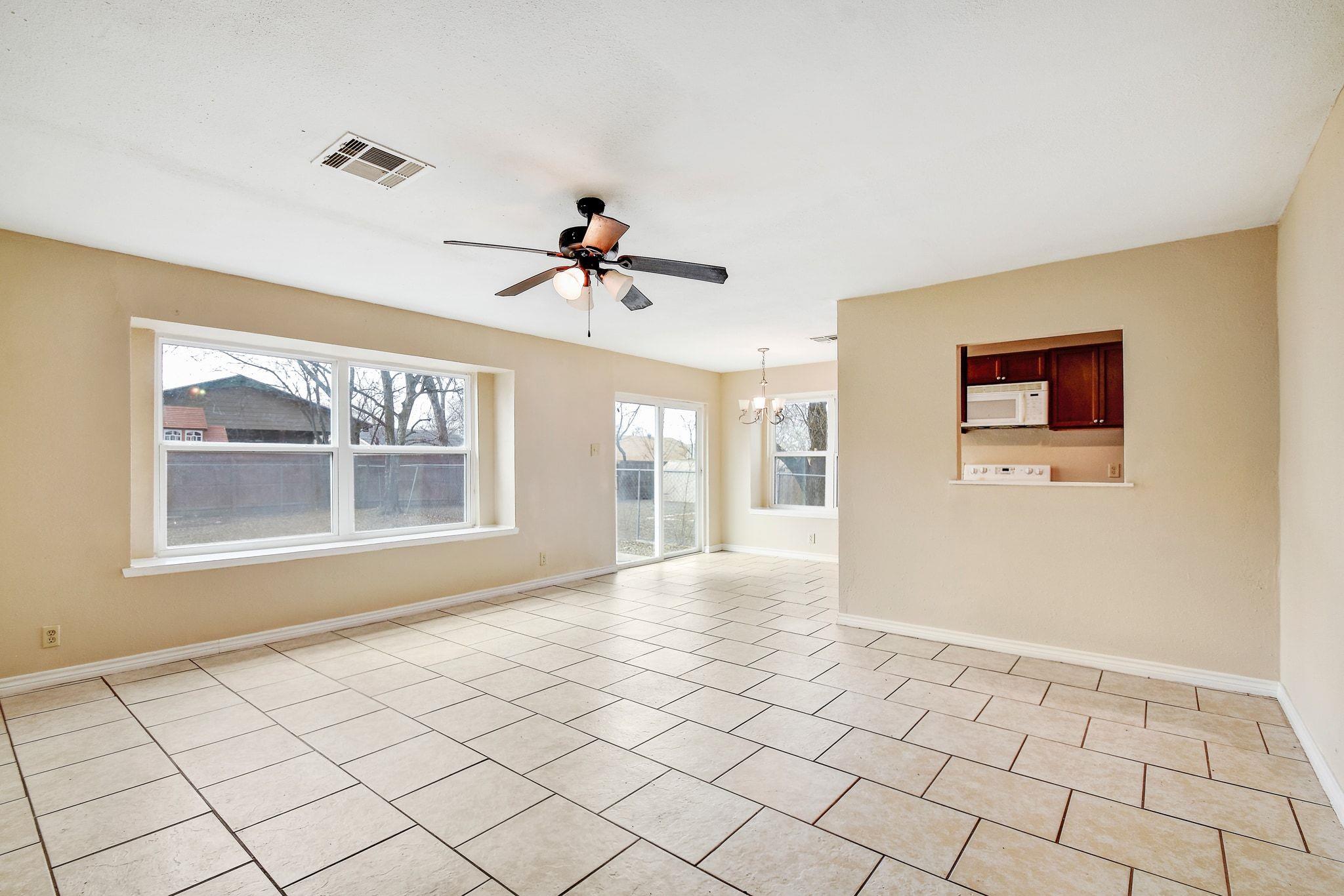 6826 Laguna Norte San Antonio TX 78239