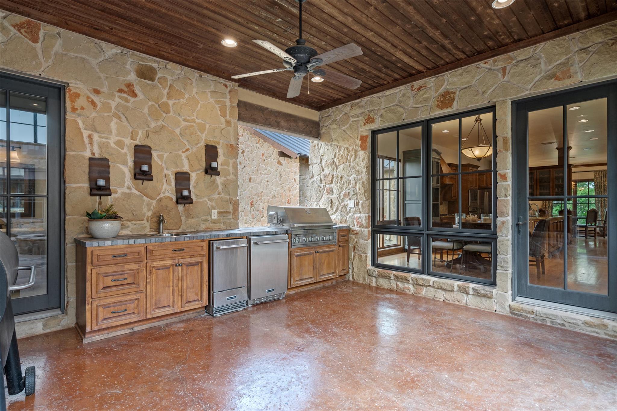 1920 County Road 175 Leander TX 78641
