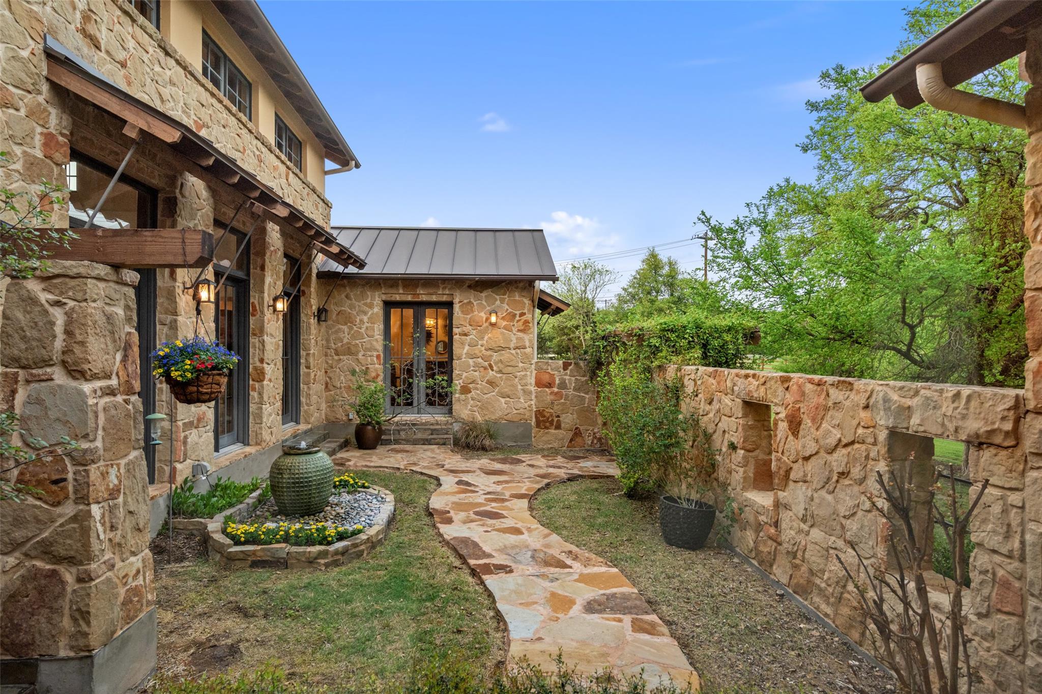 1920 County Road 175 Leander TX 78641