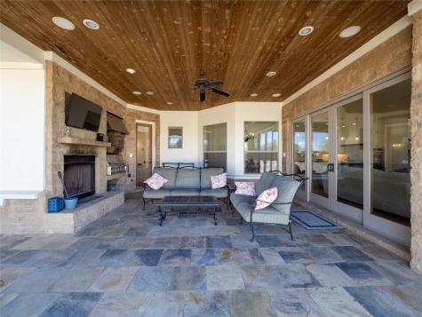 14 Autumn Oaks Drive The Hills TX 78738