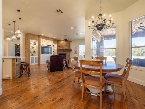 14 Autumn Oaks Drive The Hills TX 78738