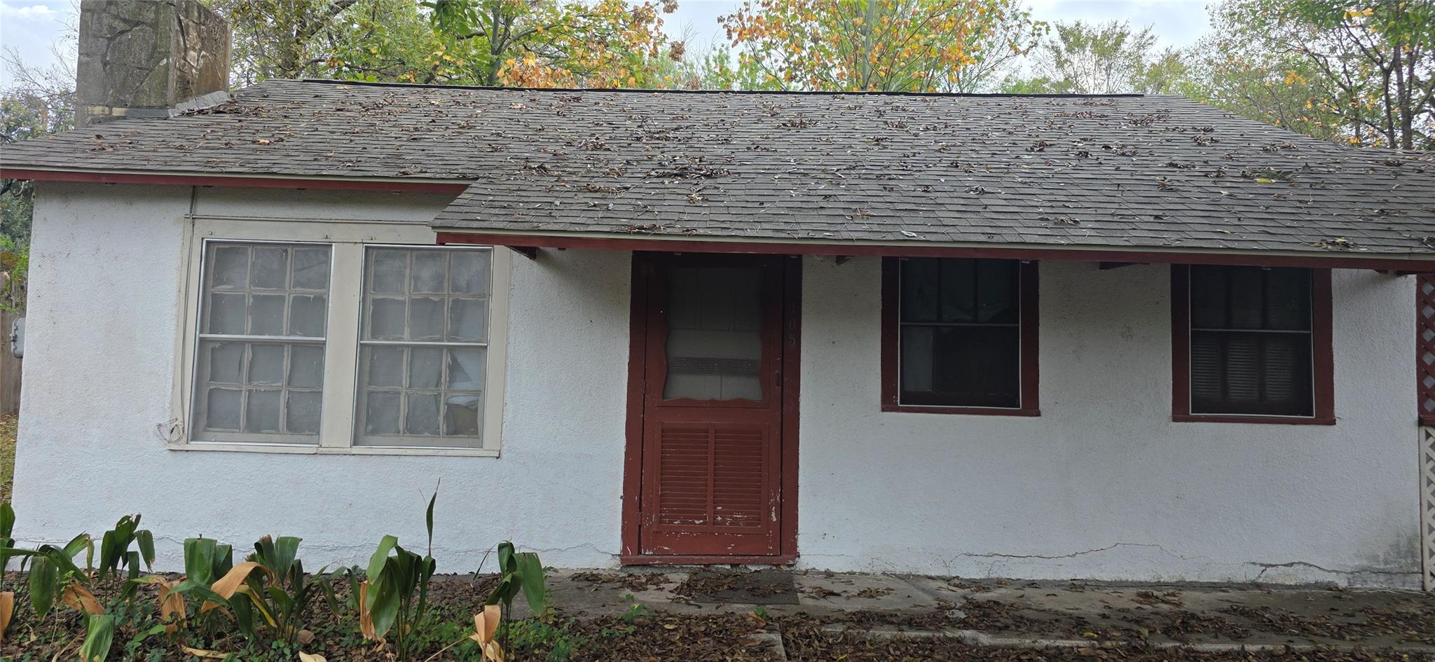 105 E Walnut Drive Austin TX 78753