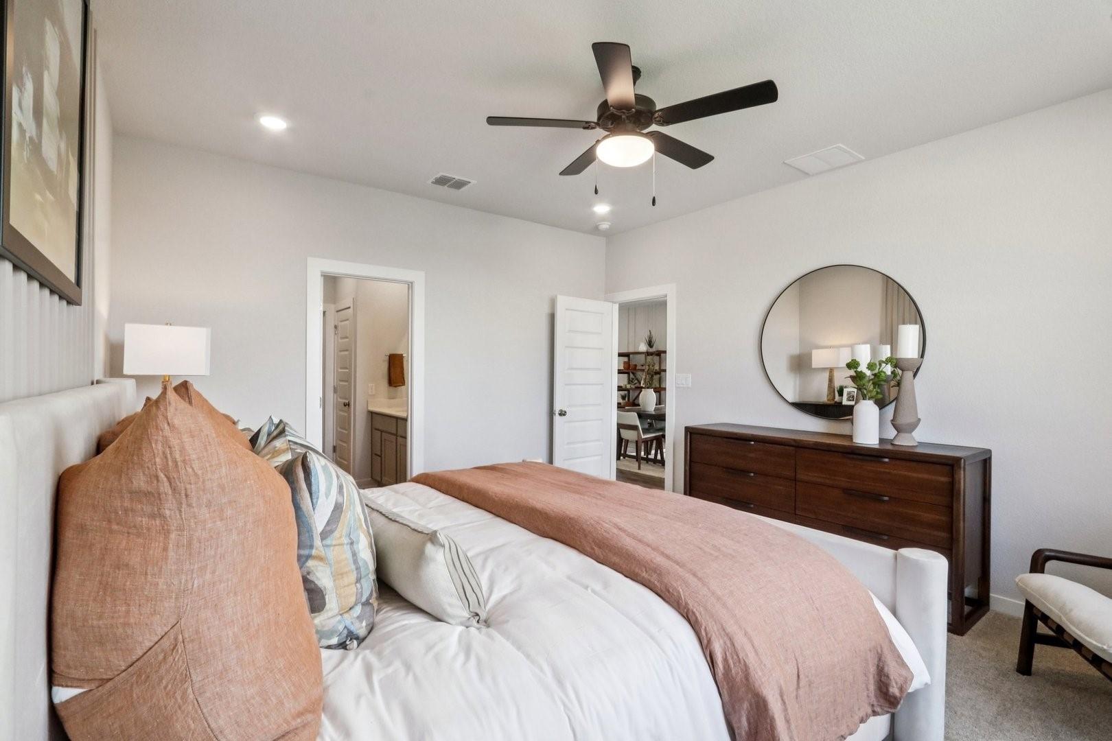 224 Bendecido Loop Elgin TX 78621