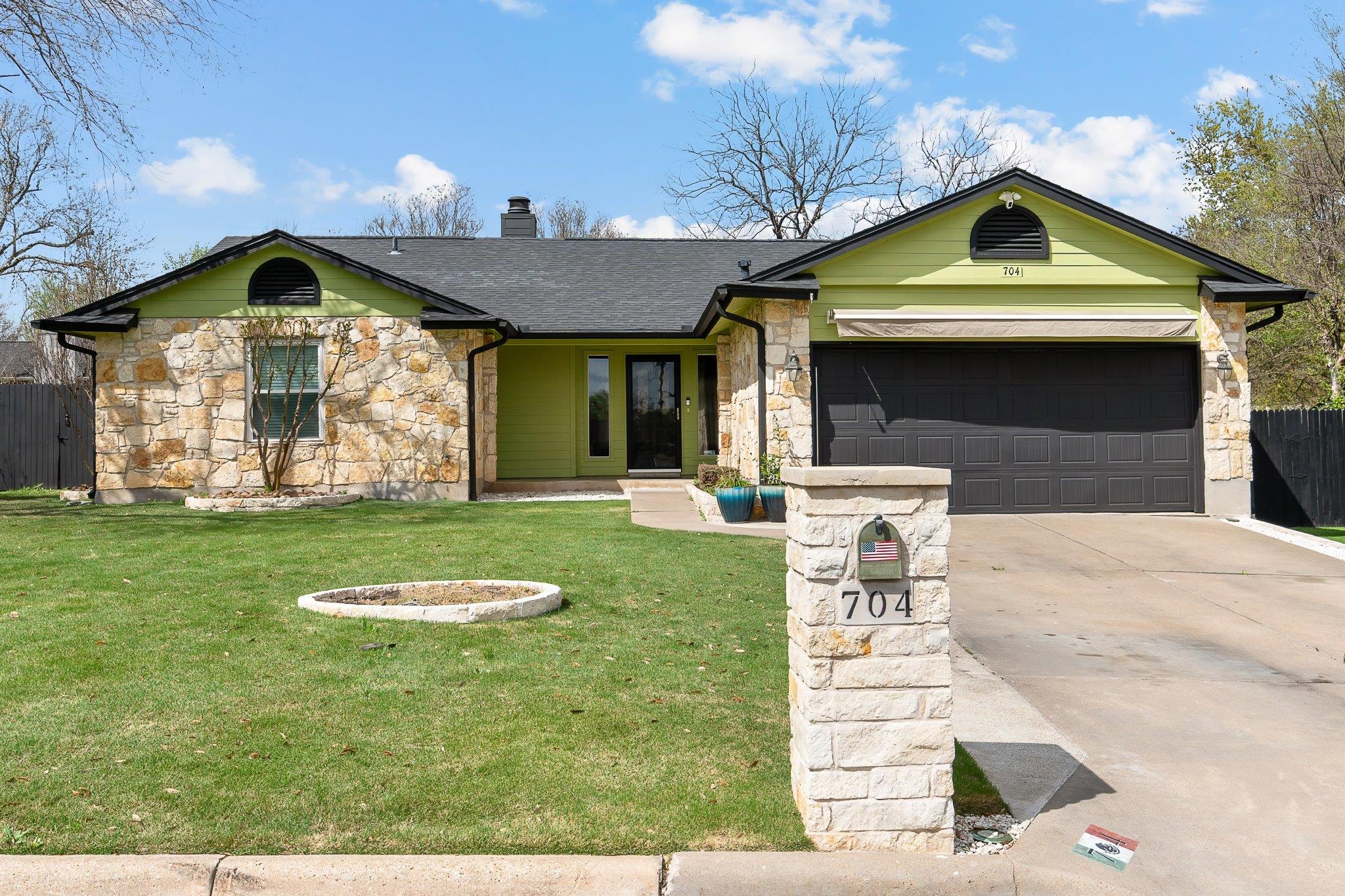704 Greenwich Place Round Rock TX 78664