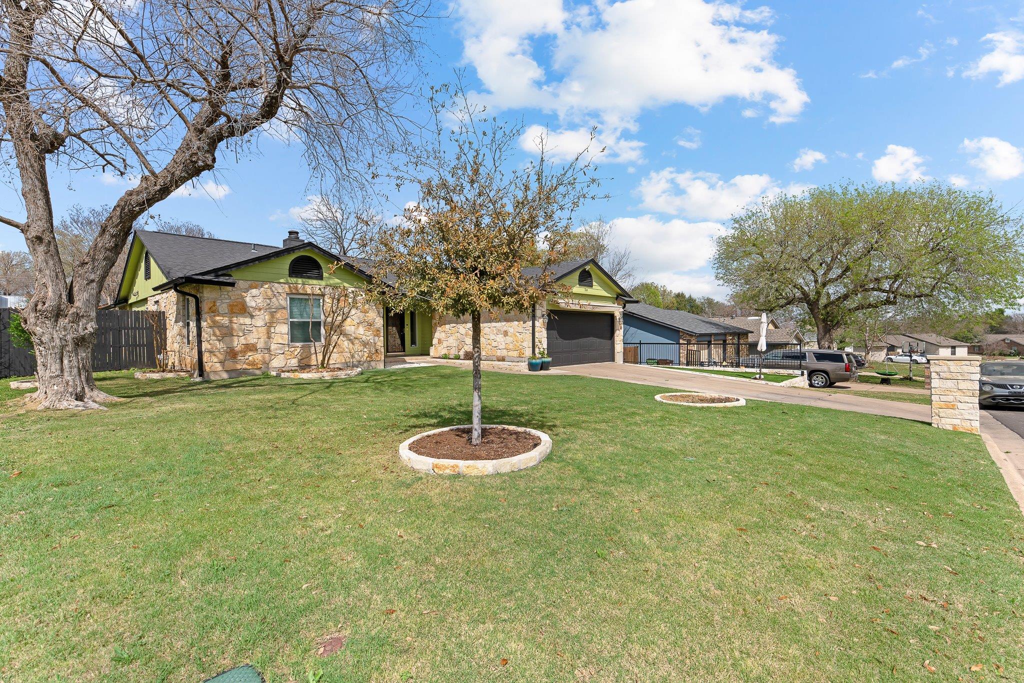 704 Greenwich Place Round Rock TX 78664