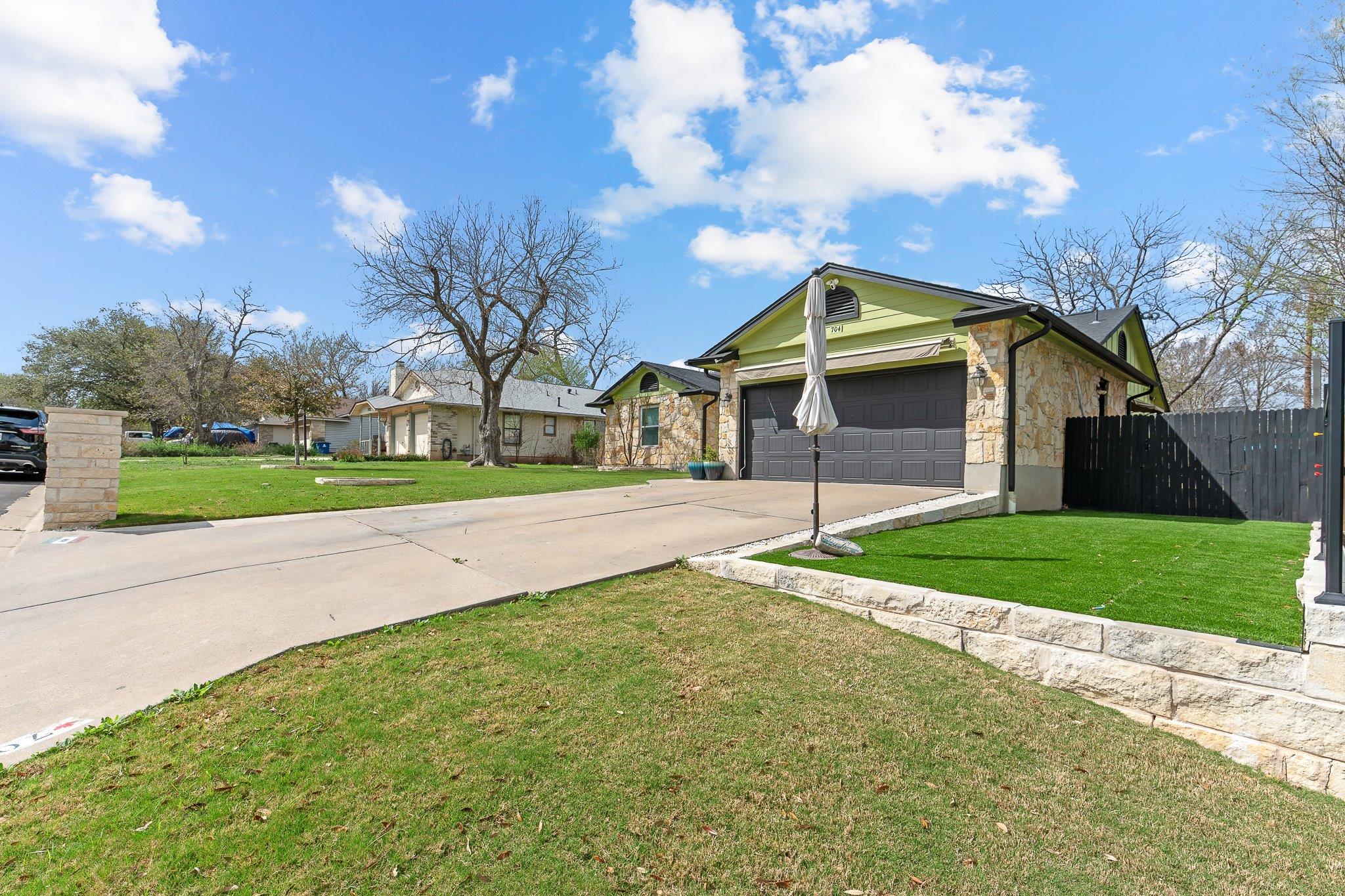 704 Greenwich Place Round Rock TX 78664