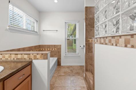 704 Greenwich Place Round Rock TX 78664