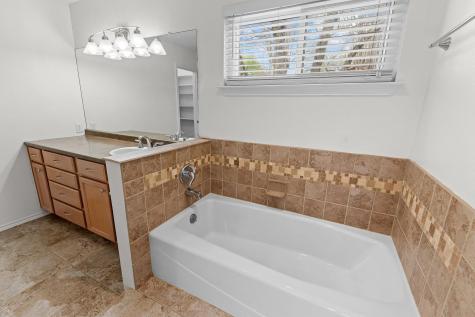 704 Greenwich Place Round Rock TX 78664