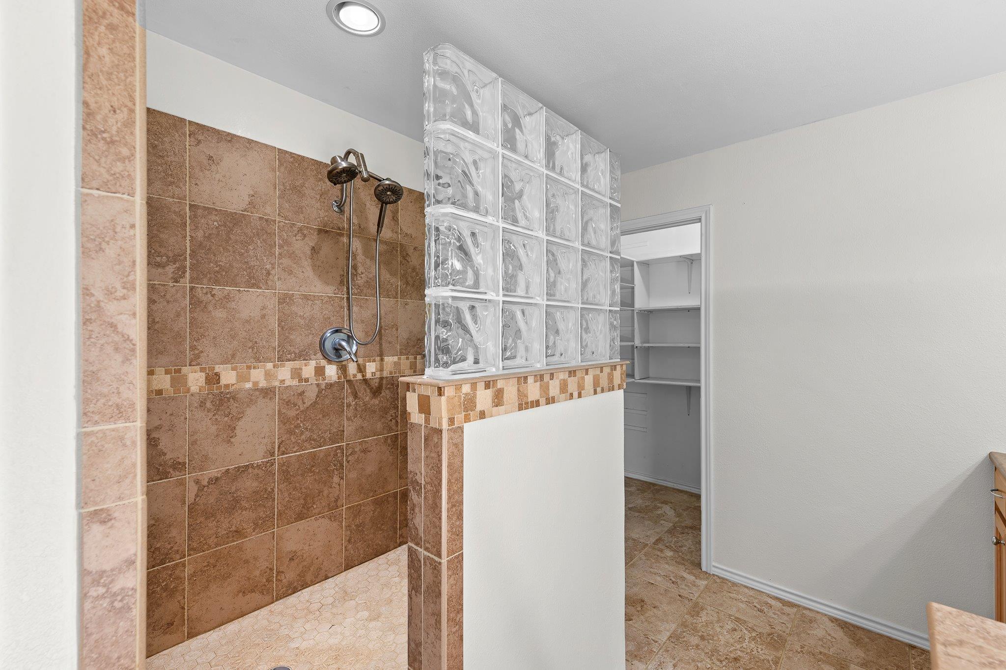 704 Greenwich Place Round Rock TX 78664