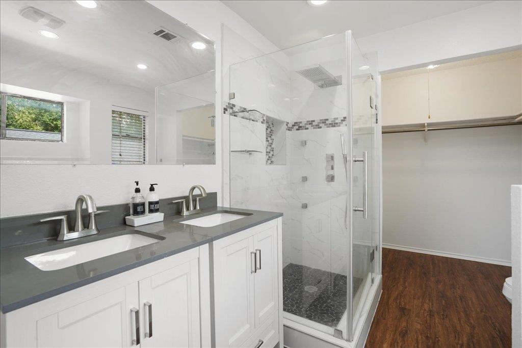 12300 Farnish Cove Austin TX 78753