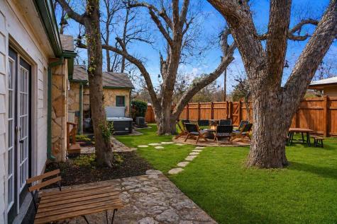 502 N Orange Street Fredericksburg TX 78624