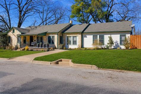 502 N Orange Street Fredericksburg TX 78624