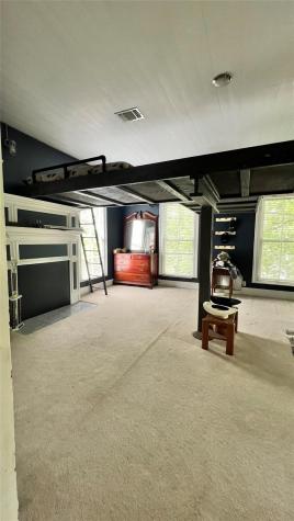 636 Franklin Street S La Grange TX 78945