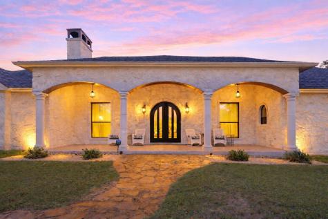125 Carriage Court Bastrop TX 78602