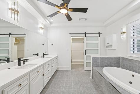 125 Carriage Court Bastrop TX 78602