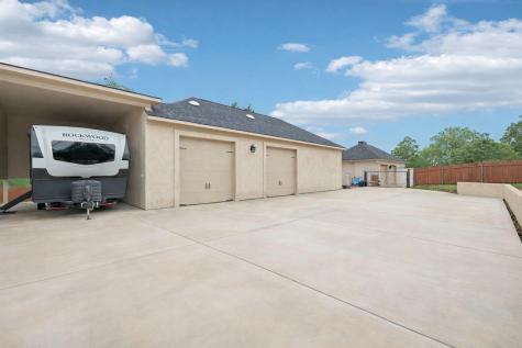 125 Carriage Court Bastrop TX 78602
