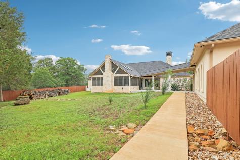 125 Carriage Court Bastrop TX 78602