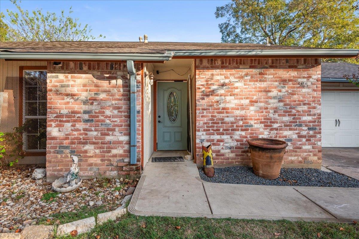 5105 Palo Blanco Lane Austin TX 78744