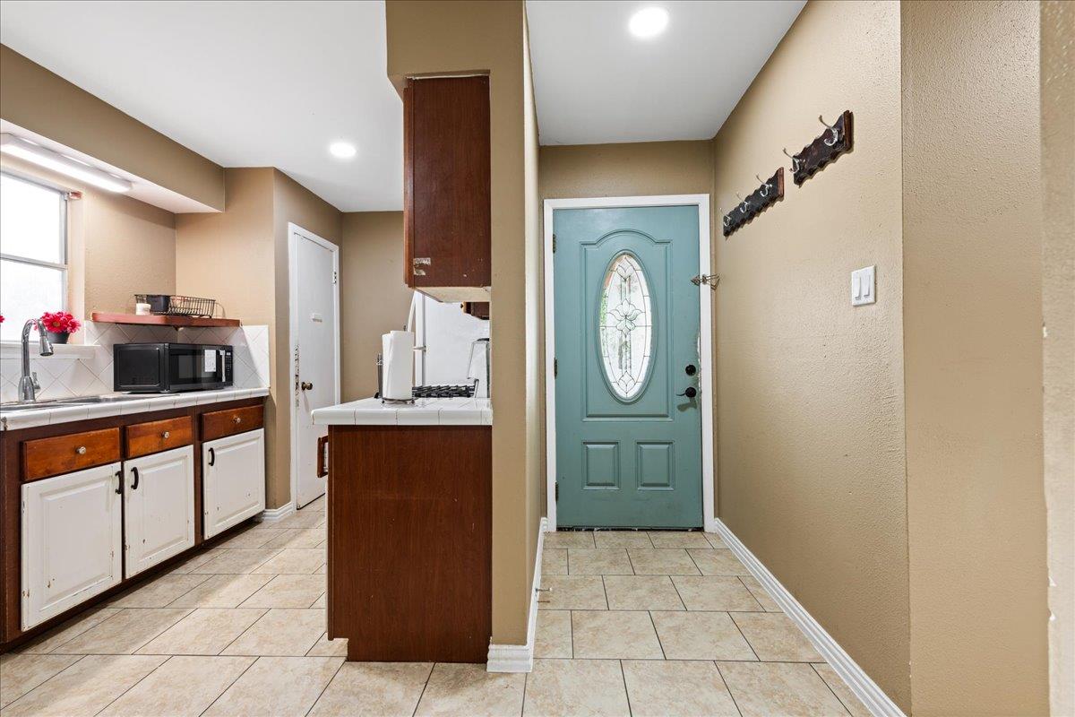 5105 Palo Blanco Lane Austin TX 78744